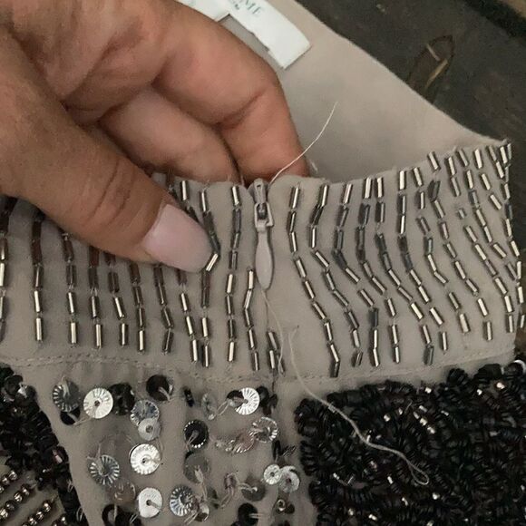 Piperlime beaded mini skirt sz-small - Picture 5 of 15